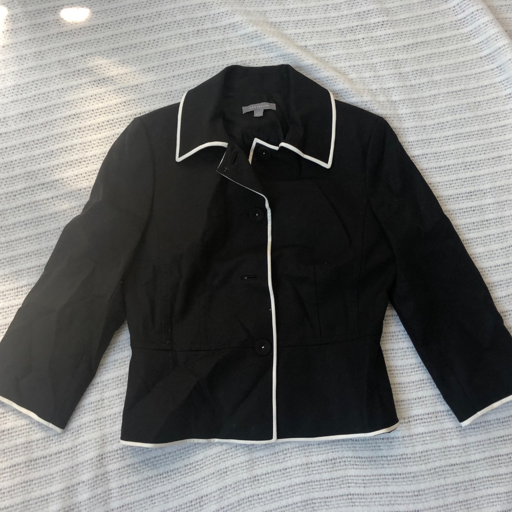 Ann Taylor piped coat